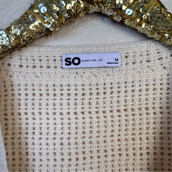 SO • Floral Crochet Sweater - Picture 6 of 13